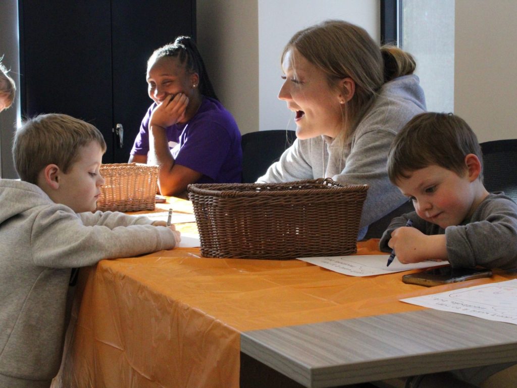 IMG_0689_2600_1950_80_s_c1